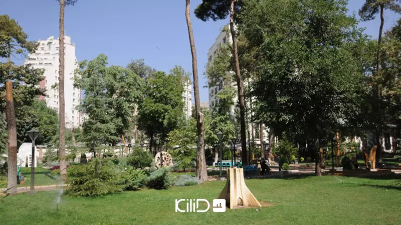 میدان تجریش