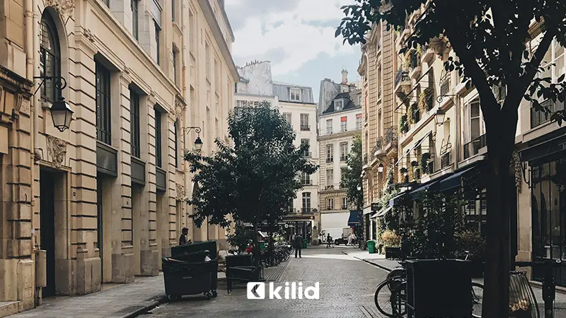 اقامت جمهوری فرانسه