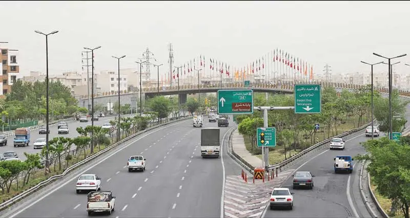 مقایسه غرب و شرق تهران