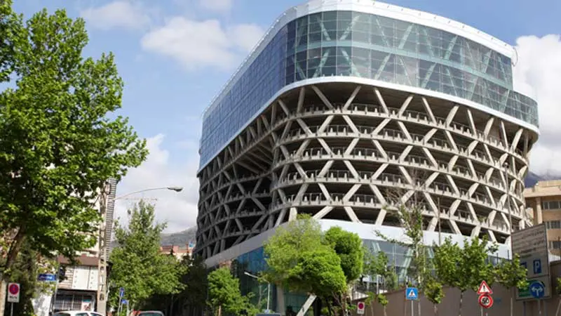 مرکز خرید آوا سنتر